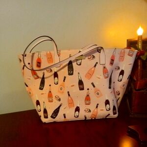 Kate Spade champagne tote excellent condition